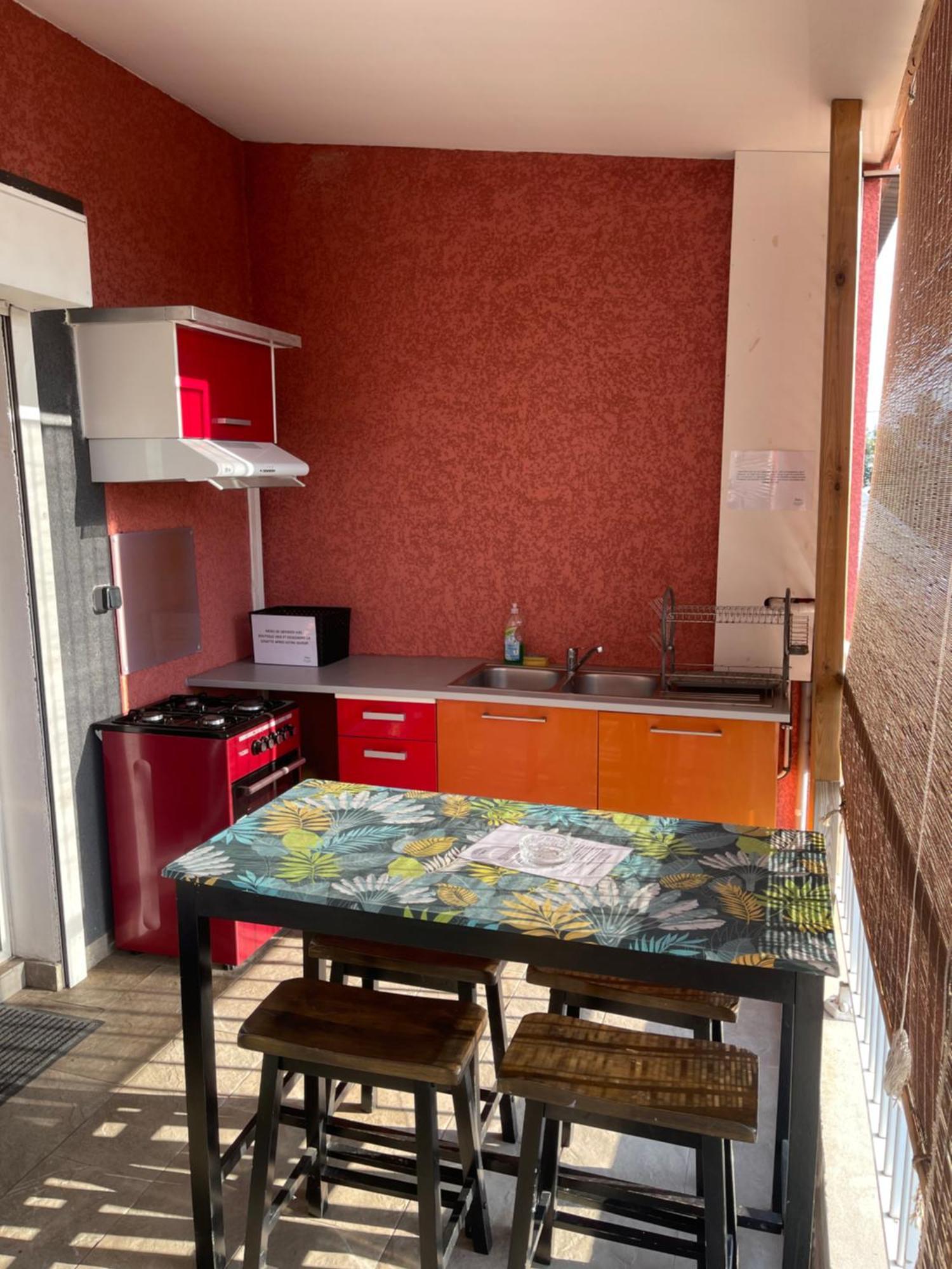 Casa Coliving Avec Chambre Salle De Bain Individuelles Privatives Saint Pierre Exterior foto