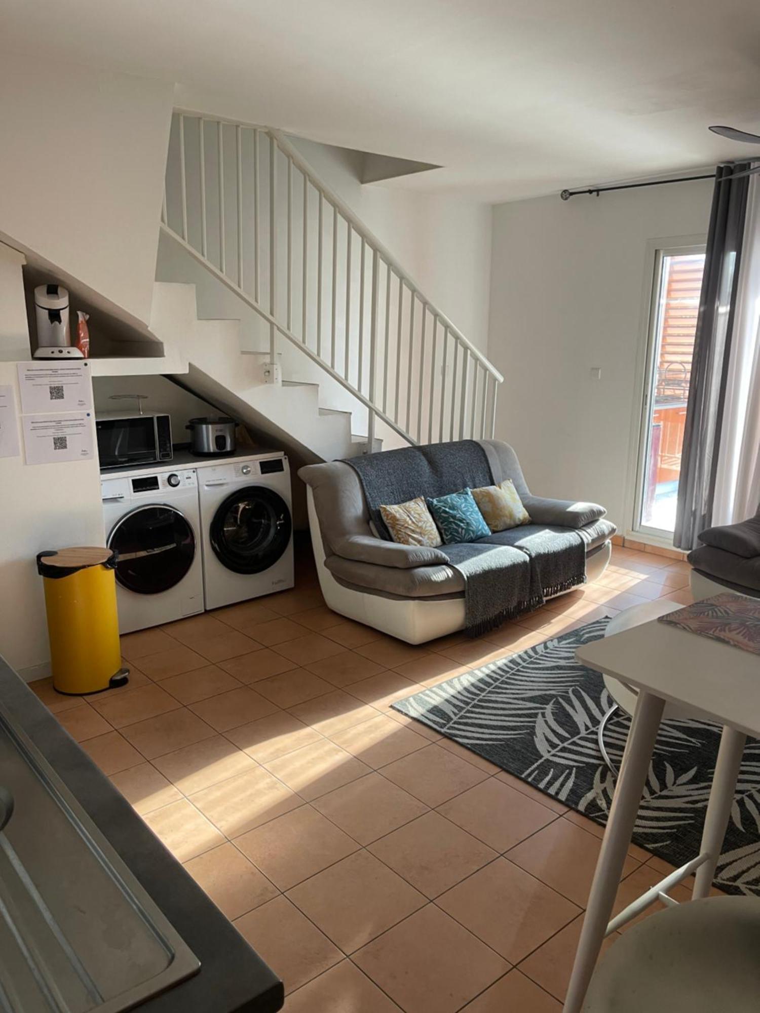 Casa Coliving Avec Chambre Salle De Bain Individuelles Privatives Saint Pierre Exterior foto